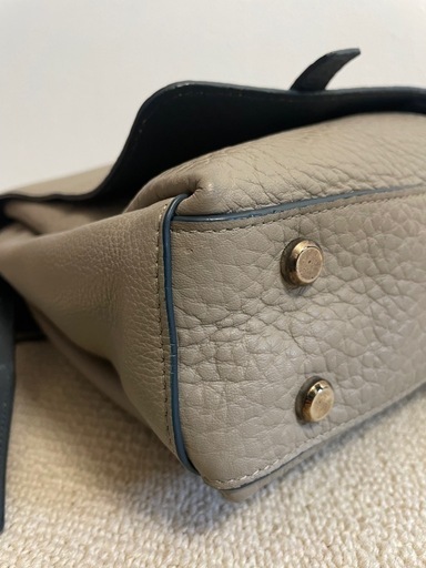 FURLA フルラ　レザーショルダーバッグ