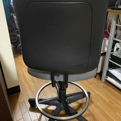 デスクワーク　チェア　椅子　
高さ調節可能　の画像