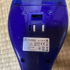 ハンディー掃除機 動作確認済み Electrolux rapido  の画像