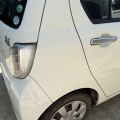 ミライースの画像