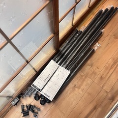新品 つっぱりハンガーラック 2段 ブラック　の画像