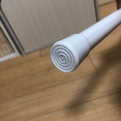 おそらくキャンドゥの突っ張り棒の画像