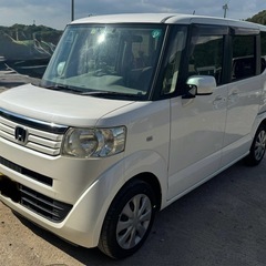 ホンダNBOXの画像
