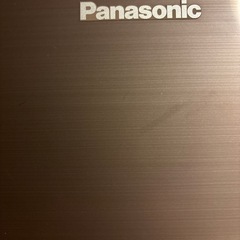 冷蔵庫です写真追加しました汚れあるのですがふいてわたしますの画像