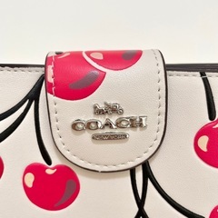 COACH コーチ 折り財布 チェリー プリント さくらんぼ レディース 白の画像