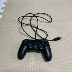 メルカリでも出品中 PlayStation4 本体（CUH-2200A / 500GB）の画像