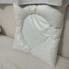 壁掛けミラー　ホワイトの画像
