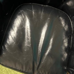 1人掛け　レザーソファ　チェスターフィールドの画像