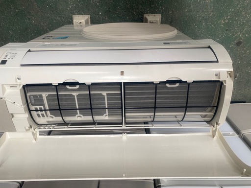 ワンオーナーダイキンエアコン6畳8畳♻️取り付け込み♻️ ワンオーナーダイキンエアコン6畳8畳♻️取り付け込み♻️