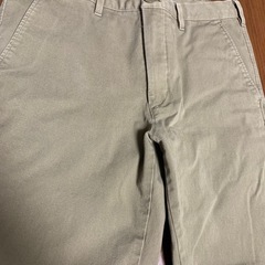 UNIQLO スリムフィット　の画像