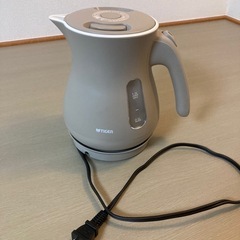 電気ケトル　1㍑の画像