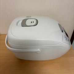 ヤマダセレクト　マイコンジャー炊飯器の画像
