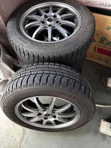 ヴォクシー　スタッドレス4個　19年