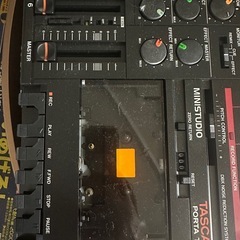 TASCAM PORTA TWO マルチトラックレコーダー　音響機器の画像