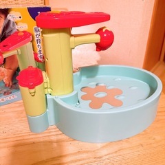 知育玩具　水の知育　鳥さんの水浴びにも♪の画像