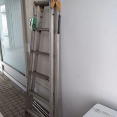 軽量アルミ　脚立　の画像