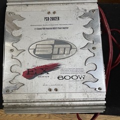 サブウーファーとアンプセットの画像
