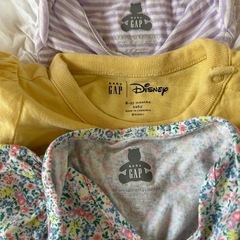 GAP BABY ロンパースの画像