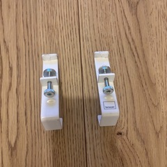 山崎実業 tower　室内物干しポールホルダー×2ヶの画像