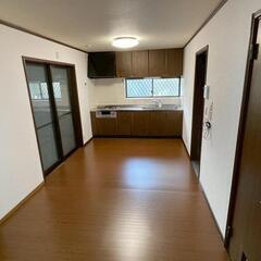 ペット可×駐車場付き×2路線利用可！3LDK戸建て