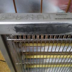 中古　SANYO R-E10B遠赤外線ストーブ 電気ストーブ　1050W　動作確認済みの画像