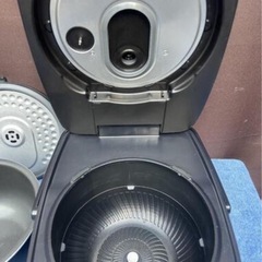 アイリスオーヤマ IH ジャー炊飯器 5.5合炊き 2019年製の画像
