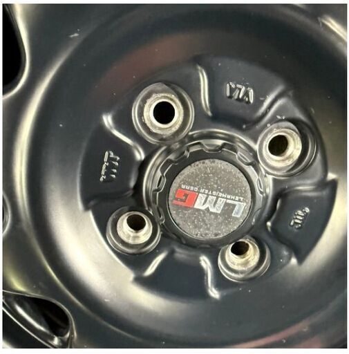 軽自動車　アルミホイール　タイヤ　14×4.5ｊ INSET +45　ハブ68くらい　