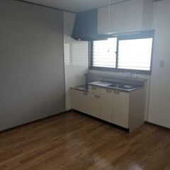 🔥Up賃貸🔥店舗事務所【事務所使用可】駐車場 	有🔥『2DK』さいたま市緑区東浦和8丁目✨礼金ゼロ！！ 💰 ✨　最寄り駅　　ＪＲ武蔵野線 東浦和 徒歩18分    🚃🎶　✨リフォーム履歴	■内装：2025年09月　全室クロス張替え　建具（室内ドア等） 💜💜at - さいたま市