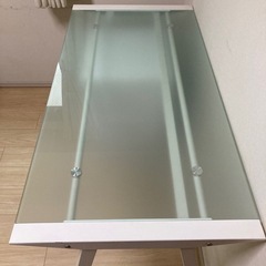 テレワークに最適！ シンプルなデスクセット！の画像