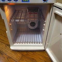 ポータブル冷温庫の画像