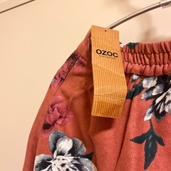新品タグ付【OZOC】オゾック　ミニフレアースカート　Mサイズの画像