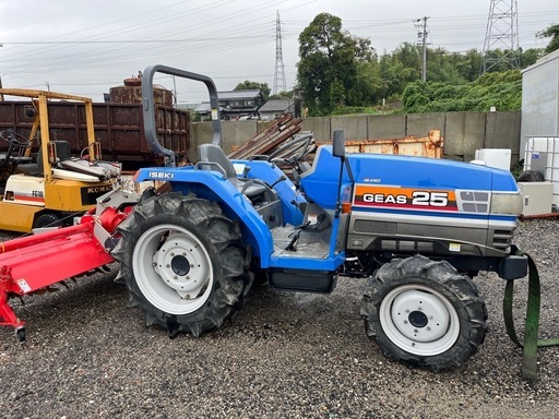 イセキトラクター25馬力