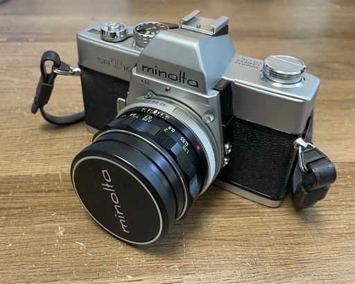 ミノルタの機械式一眼レフカメラ「MINOLTA SR-T101」