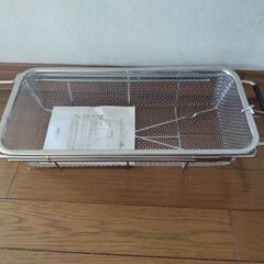 未使用·水切りザルの画像
