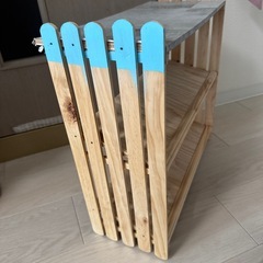 DIYで作ったおもちゃ棚の画像
