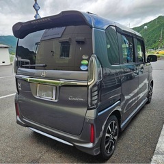 ホンダ　N-BOXカスタム　ガンメタ　車検有　の画像