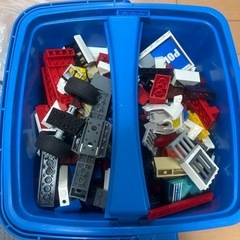 受付終了【差し上げます】LEGOブロック　バラの画像