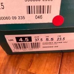 スニーカー　レディース　23.5の画像