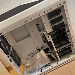 PCケース nzxt Phantom410の画像