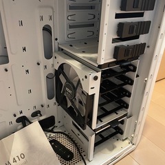 PCケース nzxt Phantom410の画像