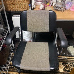 机＆椅子 中古の画像
