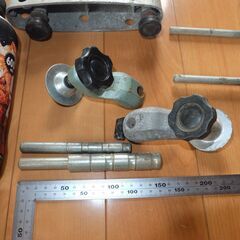 日立 Hitachi ハイコーキ HiKOKI 卓上スライドマルノコ C6RSHC用 C7RSHC / バイス組 / サブテーブル組 / ホルダの画像
