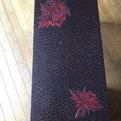 鎌倉彫の家具の画像