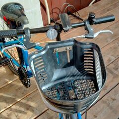 加古川　ソトのマ　子供用自転車　空気入れ付　２２インチ　アサヒ　ドレイド　DRIDE　カゴ付き　ライト付き　中古の画像