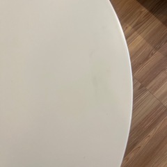 ダイニングテーブル　丸型の画像