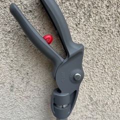 美品高枝切りバサミ高枝切鋏ノコギリ付の画像