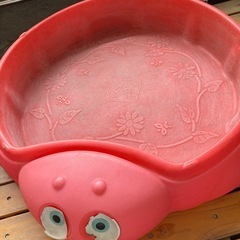 砂場 プール　てんとう虫　の画像