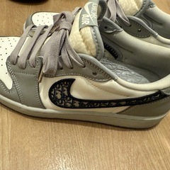 ディオール×ナイキ　スニーカー　ローカットDIOR NIKEの画像