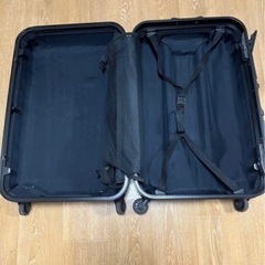 キャリーバッグ　ブルーの画像