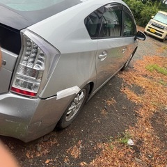 車検1年以上ありSツーリング30プリウスの画像